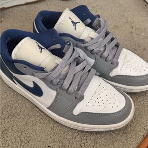 Nike Gray and Blue Sneakers with Premium Leather and Iconic Design